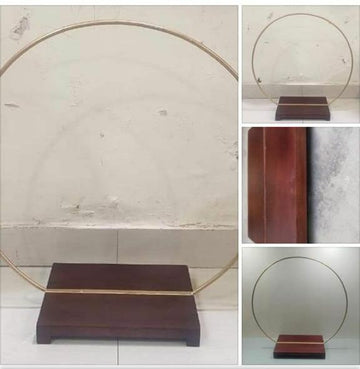 Round Wooden Hoop Stand – 23" Hoop, Rectangular Base 10"x12"