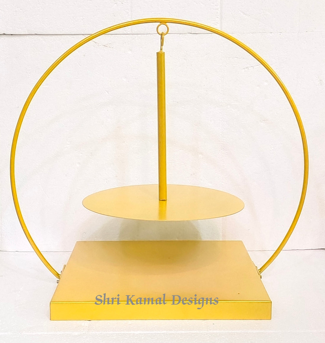 Hoop Chandelier Cake Stand – Single Tier, 18" Hoop, Base 12"x12"