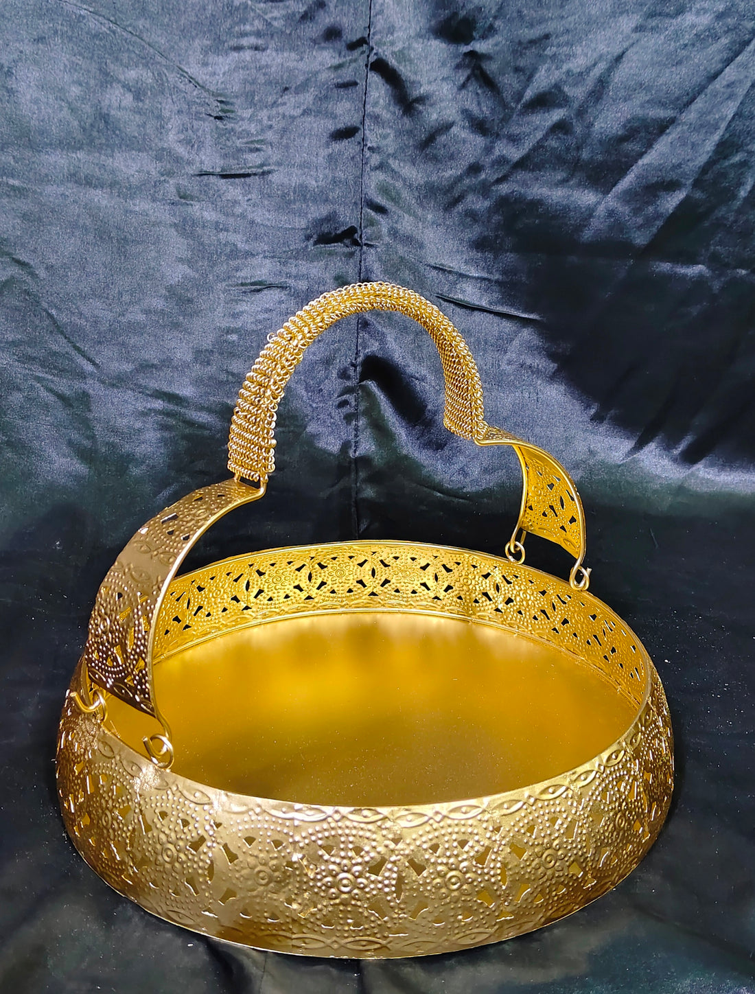 hamper basket with designer border and handle - 10"x10"
