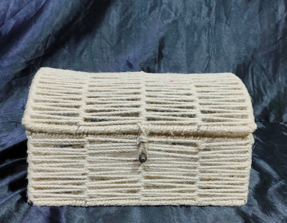 HNDWEAVED JUTE BOX TRUNK SHAPE - 12"X8"X7"