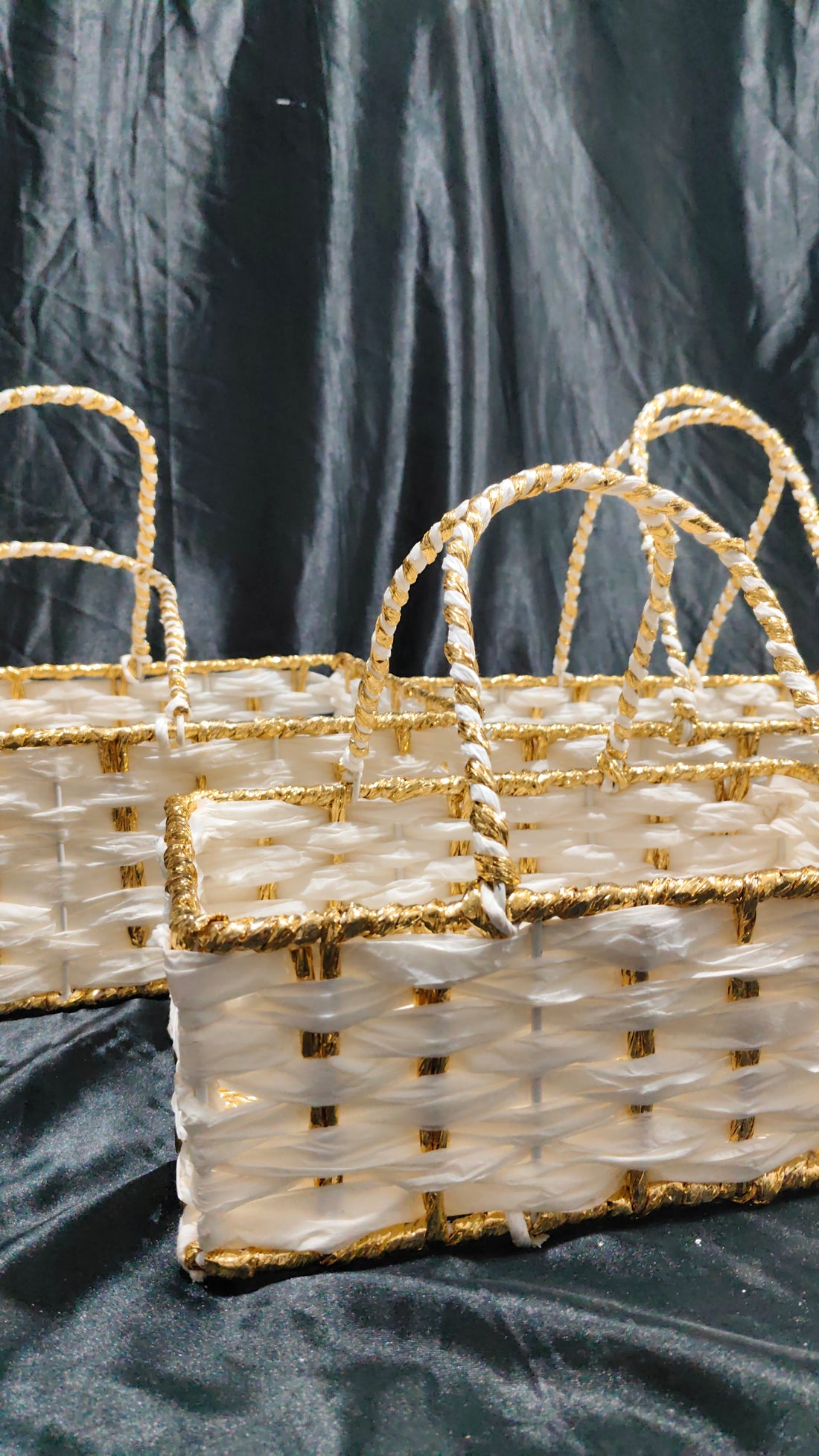 METAL HAND WOVEN RAFFIA PAPPER BASKET WHITE / GOLD SET OF 3 OPTION SIZE 12X8X4,14X10X4,16X12X5
