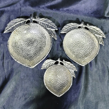 METAL STRAWBERRY SHAPE BOWL 3 OPTIONS