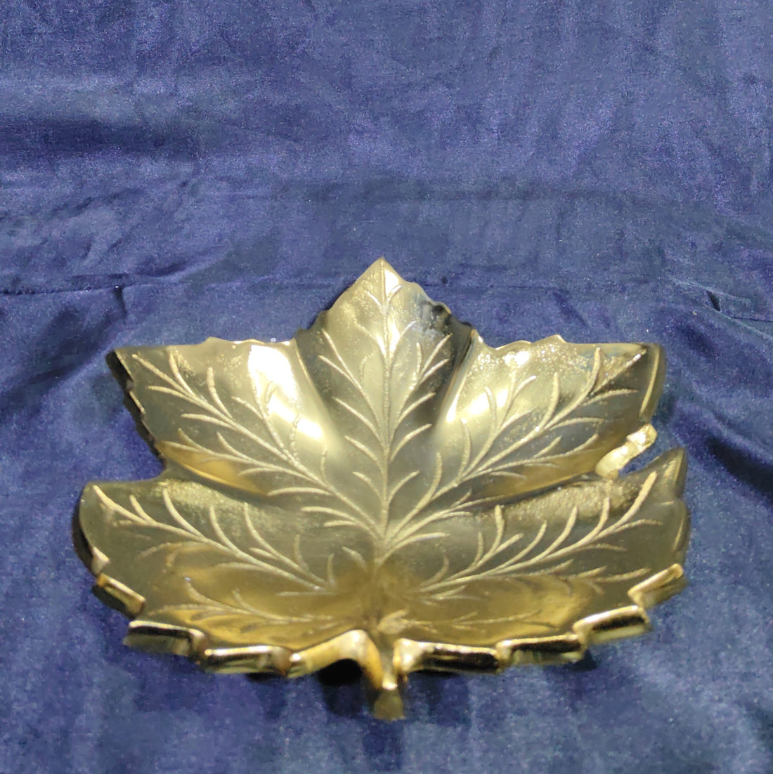 MONSTERA LEAF PLATTER