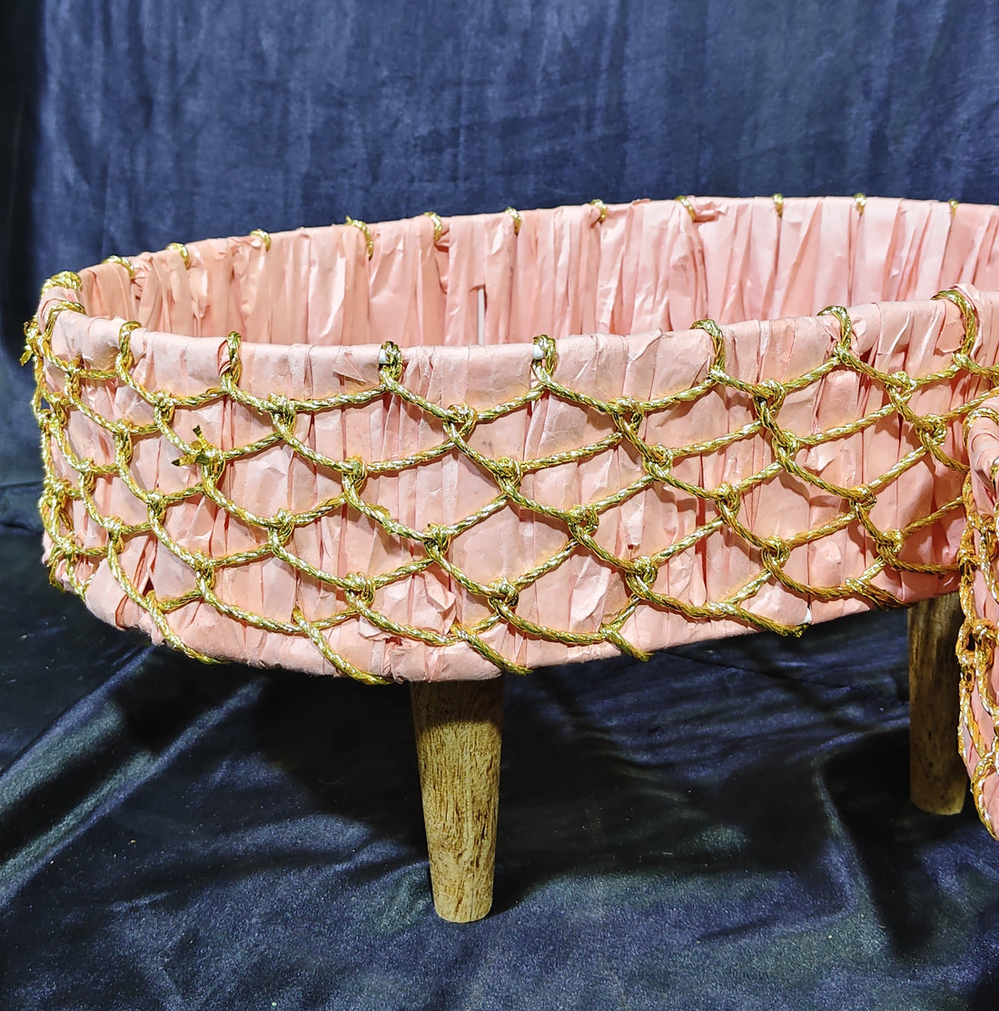 METAL HANDWOOVEN RAFIYA BASKET WITH GOLDEN NET AND 4 WOODEN LEGS