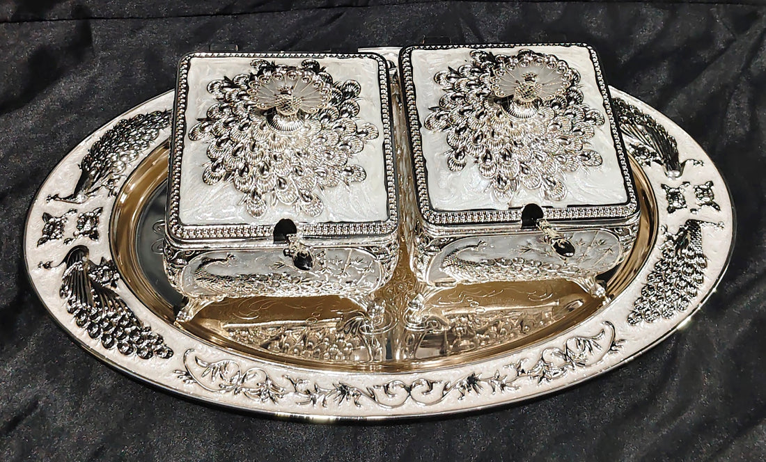 SKD LUXURY PLATTAR WITH SQUARE 2 JARS WHITE-- JAR SIZE - 4"X4", PLATE SIZE - 13"X7.5" INCHES