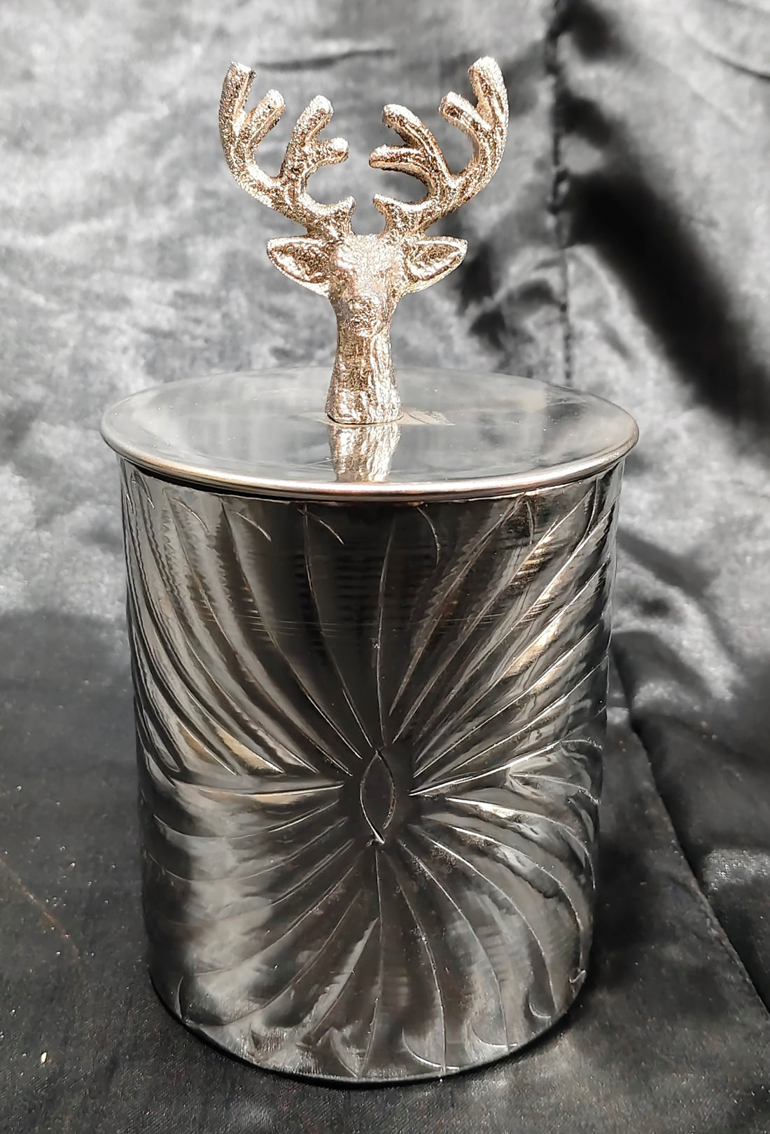 SKD JAR OR VOTIVE WITH EYE DESIGN AND DEER TOP KNOB SILVER
