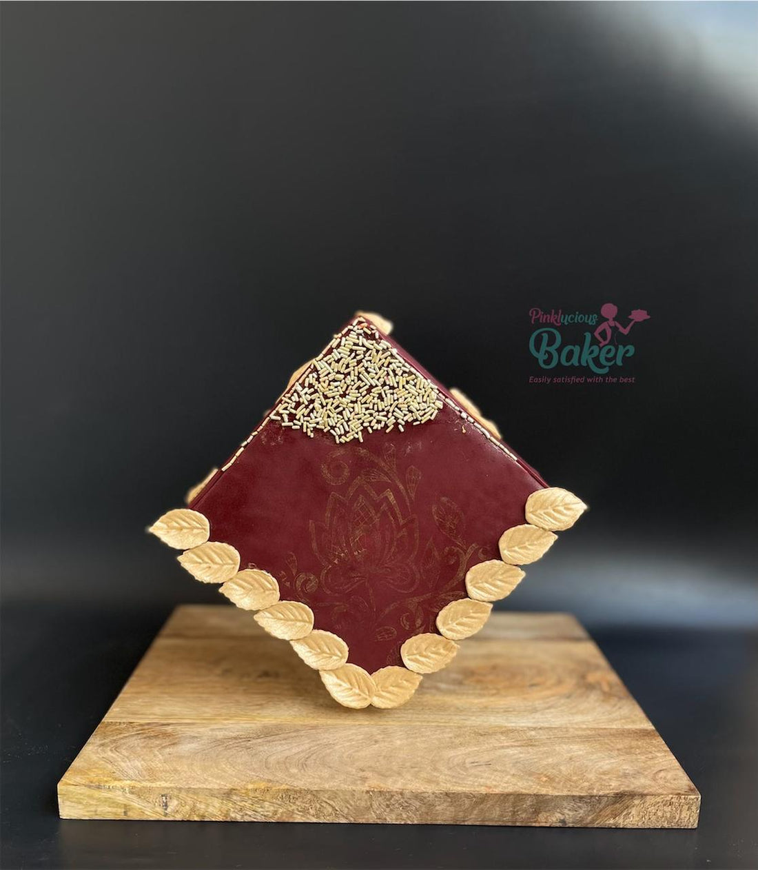 Gravity Cake Stand