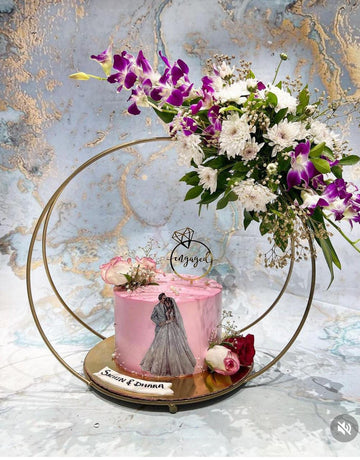 Double Hoop Cake Stand with 8" Plate